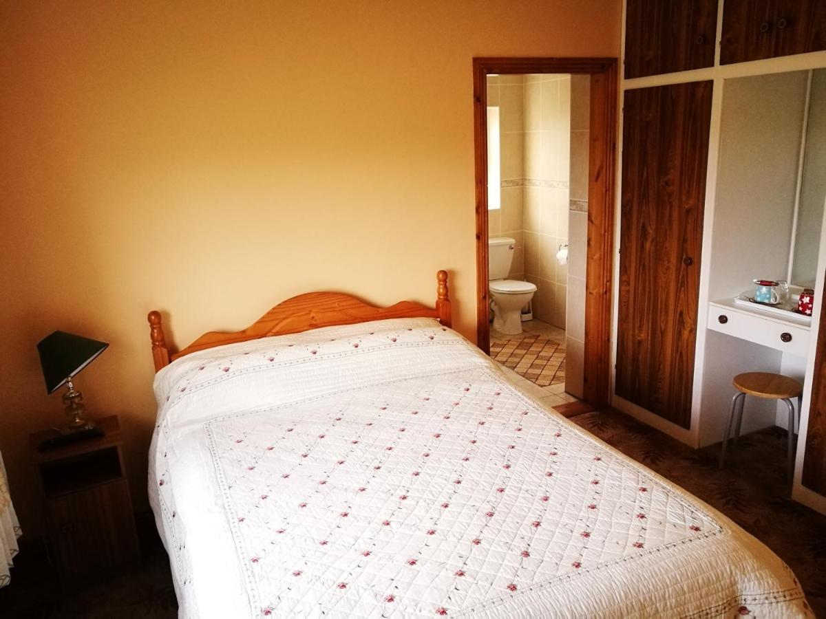 Danubio Guest Accommodation Doonbeg Kültér fotó