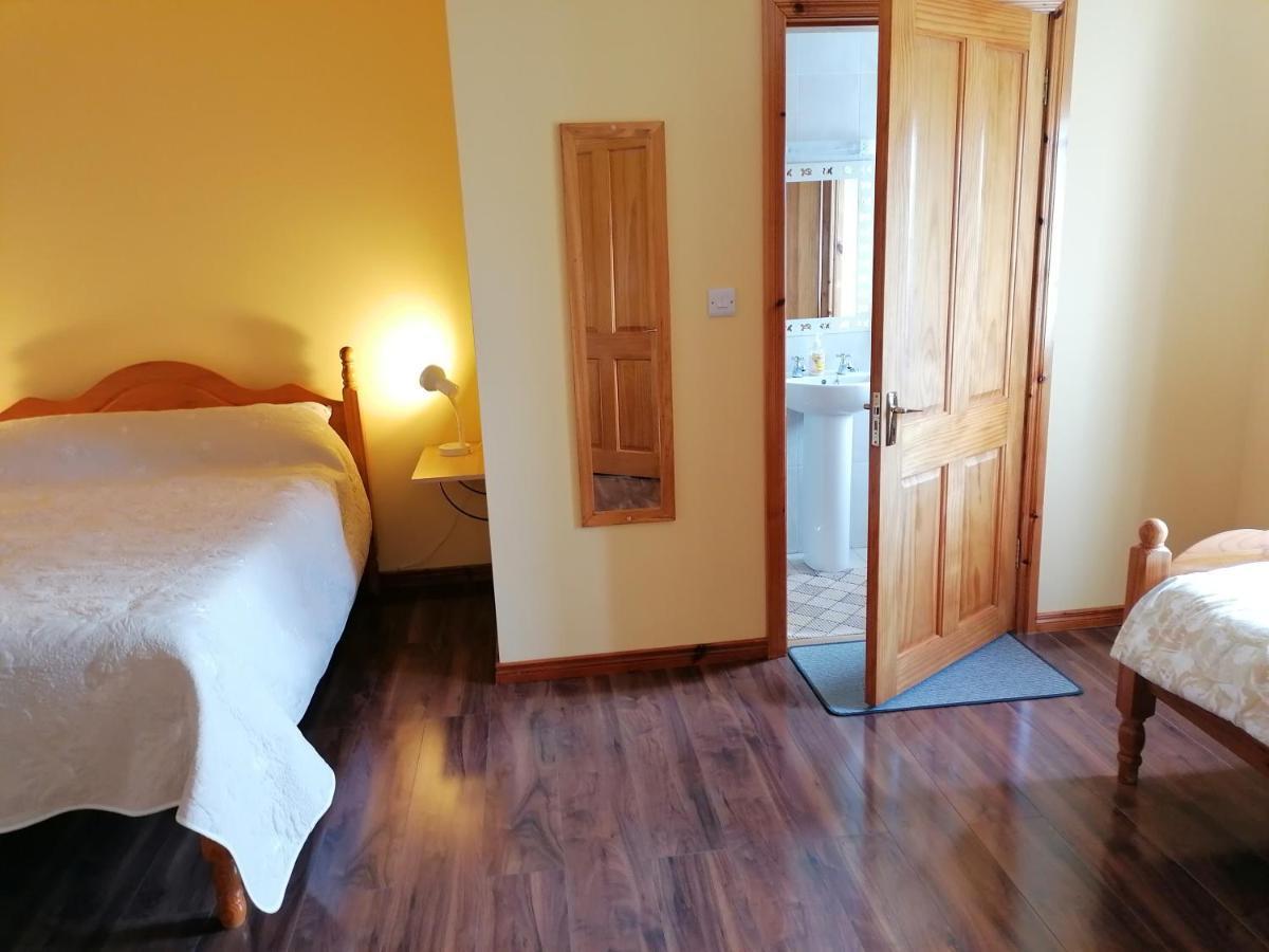Danubio Guest Accommodation Doonbeg Kültér fotó